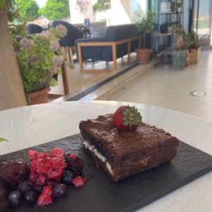 Brownie Beyaz Çikolatalı