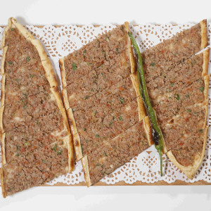 Kıymalı Pide