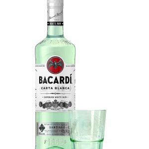 Rom Bacardi Carta Blanca Kadeh