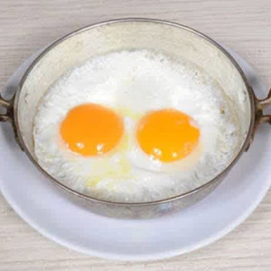 Ezine Peynirli Yumurta