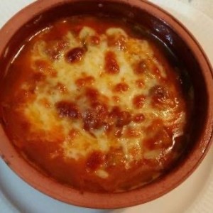 Peynirli Mantar Güveç