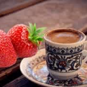 Dağ Çilekli Türk Kahvesi