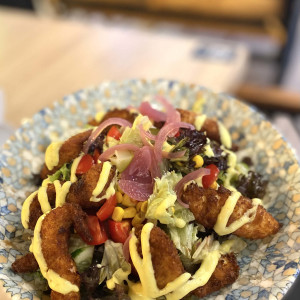 Çıtır Tavuklu Salata