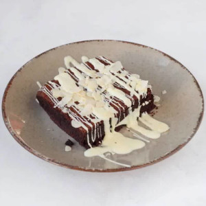 Beyaz Çikolatalı Brownie