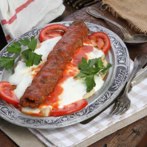 Yoğurtlu Kebap