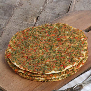 Lahmacun Acılı