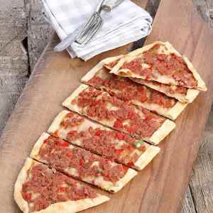 Kıymalı Pide