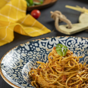 Spaghetti Alla Napoliten