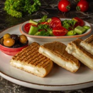 Kaşar peyniri Bazlama tost