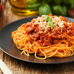 SPAGETTİ BOLONEZ