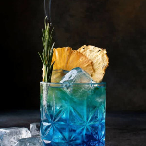 LEGENDS OF THE CASTLE