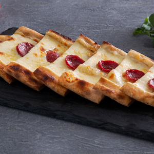 Sucuklu & Kaşarlı Pide