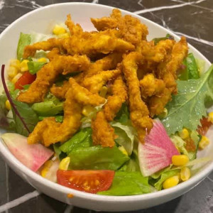 Çıtır Tavuk Salata