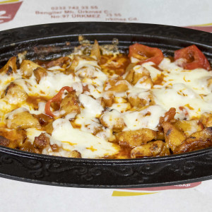 Kiremitte Kaşarlı Piliç