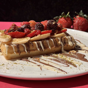 Orman Meyveli Waffle