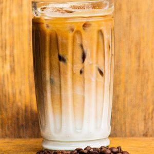 ICED CAFE LATTE