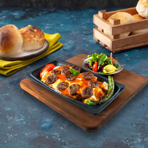 Magic Yoğurtlu Köfte