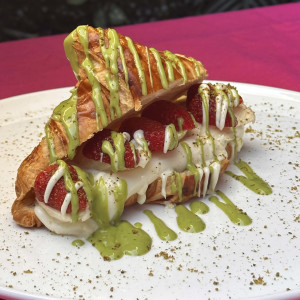 Fıstıklı Kruvasan