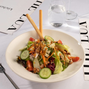 Tulum Peynirli Cevizli Salata