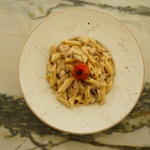 Mantarlı Tavuklu Penne