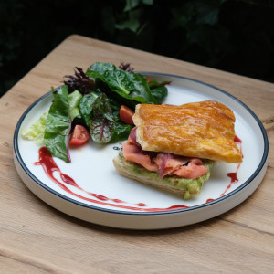 Füme Somonlu Çıtır Milföy