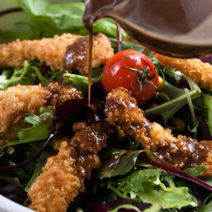 CAJUN CHİCKEN SALATA