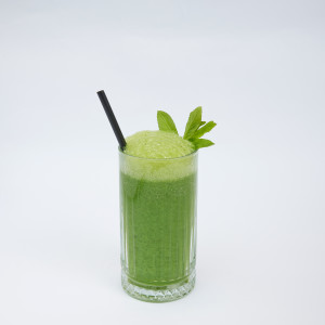 Yeşil Sebzeler Detoks Suyu