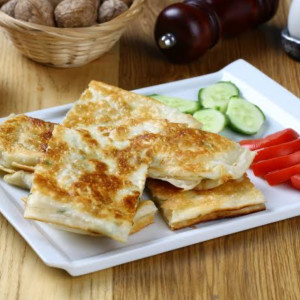 Sucuklu Kaşarlı Gözleme