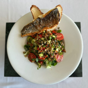 Yeşil Mercimekli Levrek Fileto