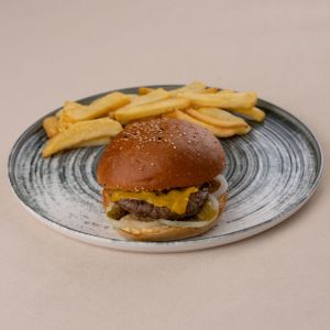 CHEESEBURGER