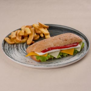 3 PEYNİRLİ SANDVİÇ