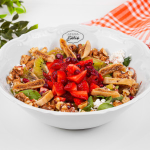 Çilekli Semizotu Salatası