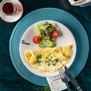 Otlu Beyaz Peynirli Omlet