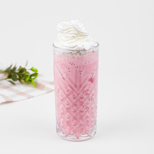 Çilekli Milkshake