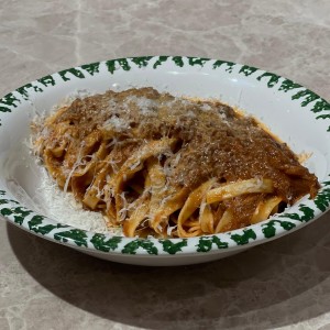 Fettuccine Al Ragu