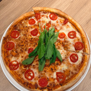 Margarita Pizza (v)