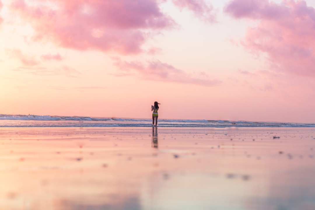 Discover Wasaga Beach: The Perfect Family Getaway with Cool Vacation Rentals filename rdweqs