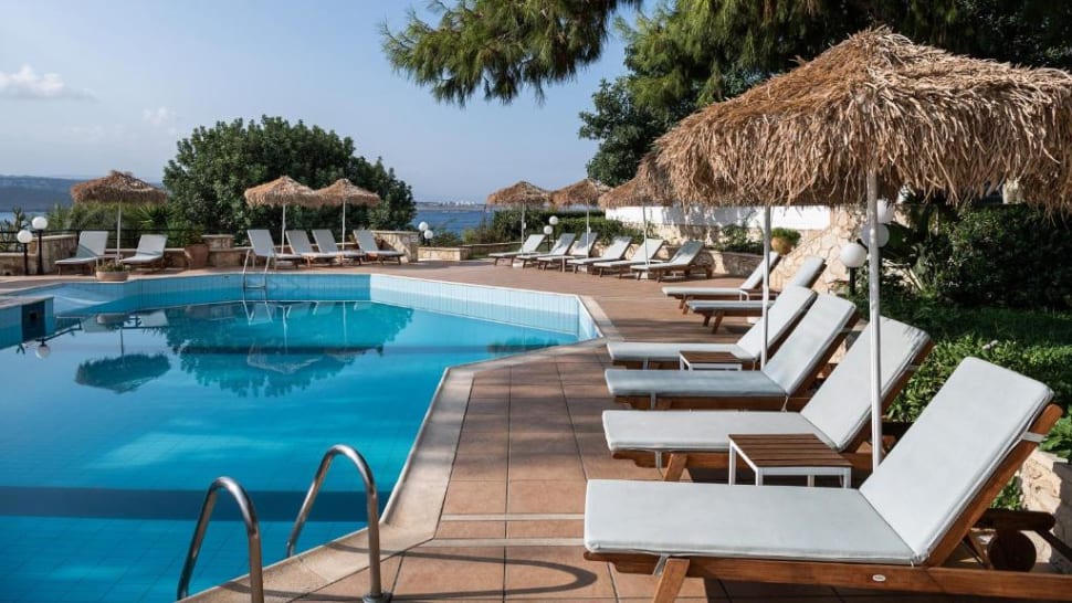 Alianthos suites