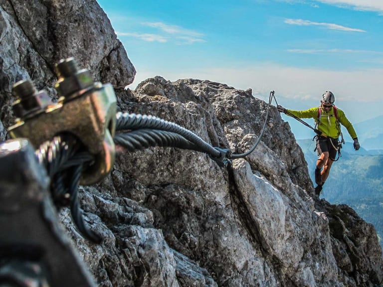 Klettersteig Berchtesgadener: gefuehrte Bergtour der Alpine Welten Bergsteigerschule mit Bergführer im Gebiet Berchtesgadener Alpen.