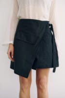 Pollera Short Genesis Negro