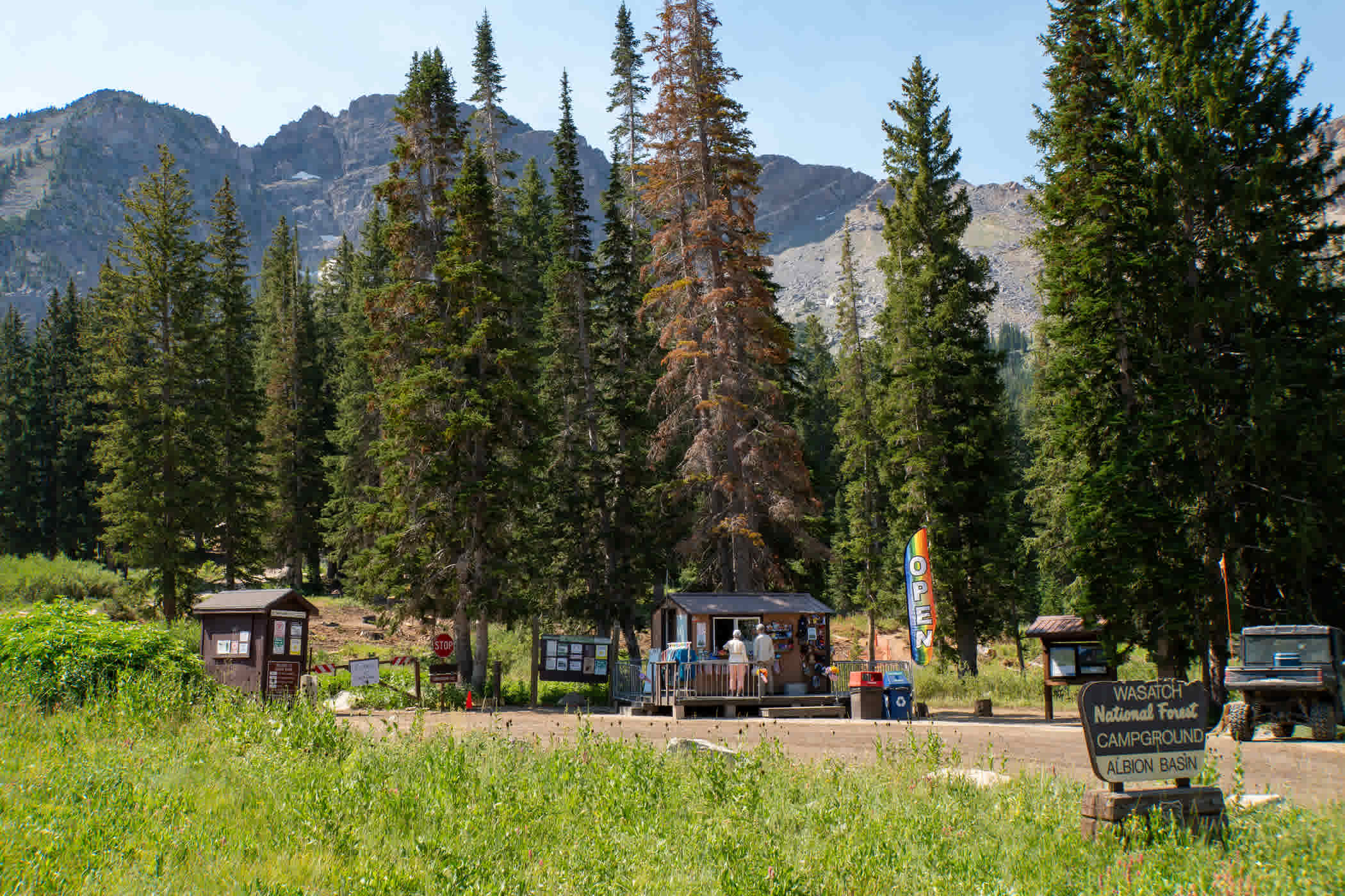 Cecret Lake Trailhead at the Albion Basin Campground