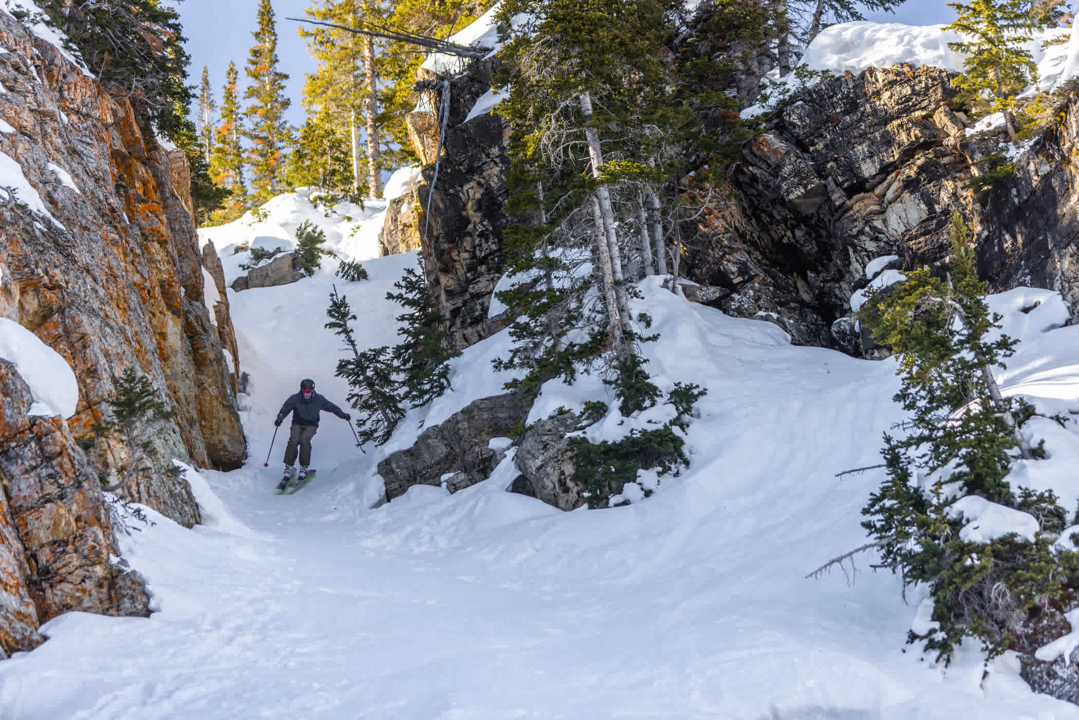 6. CECRET CHUTES