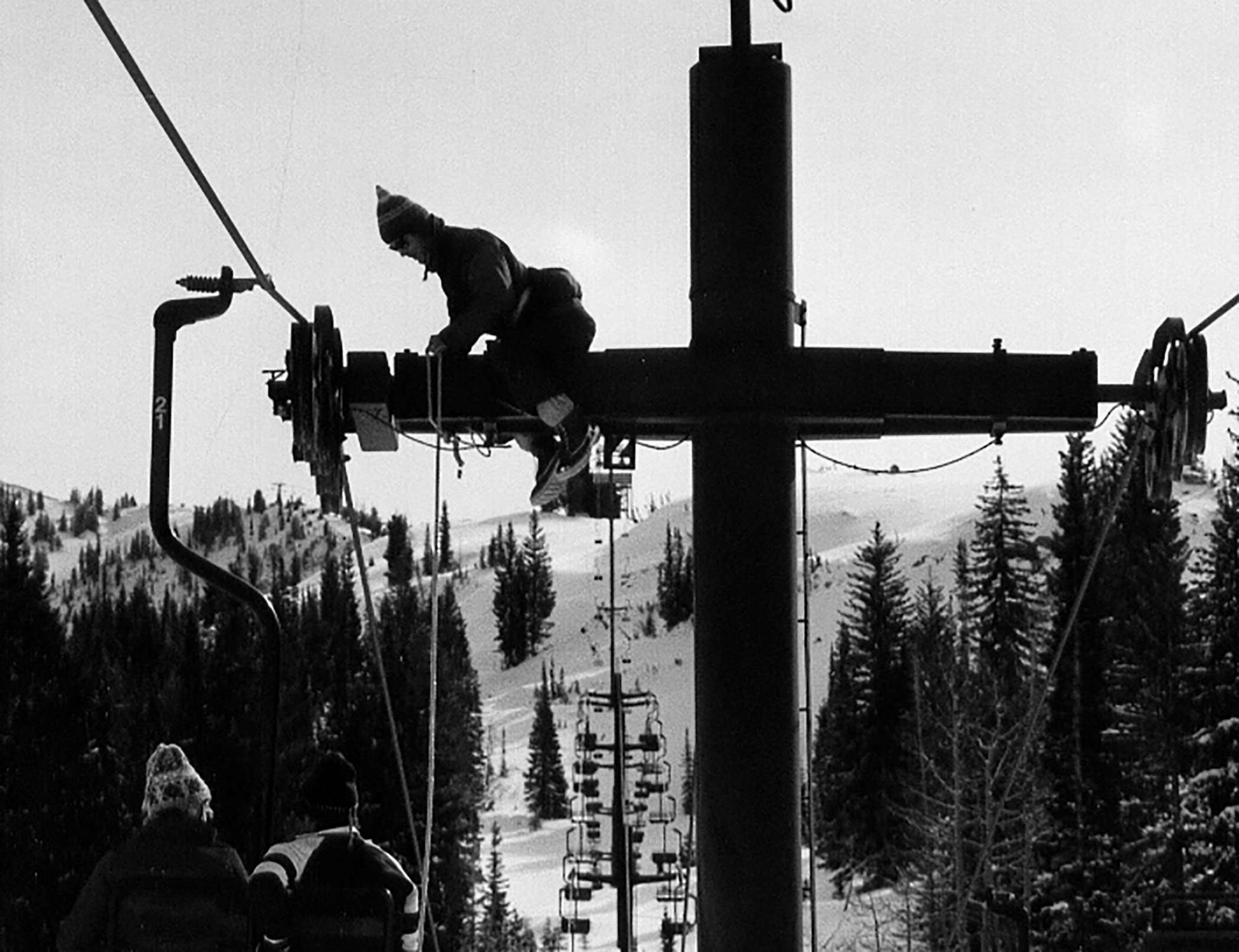 Sunnyside lift opens