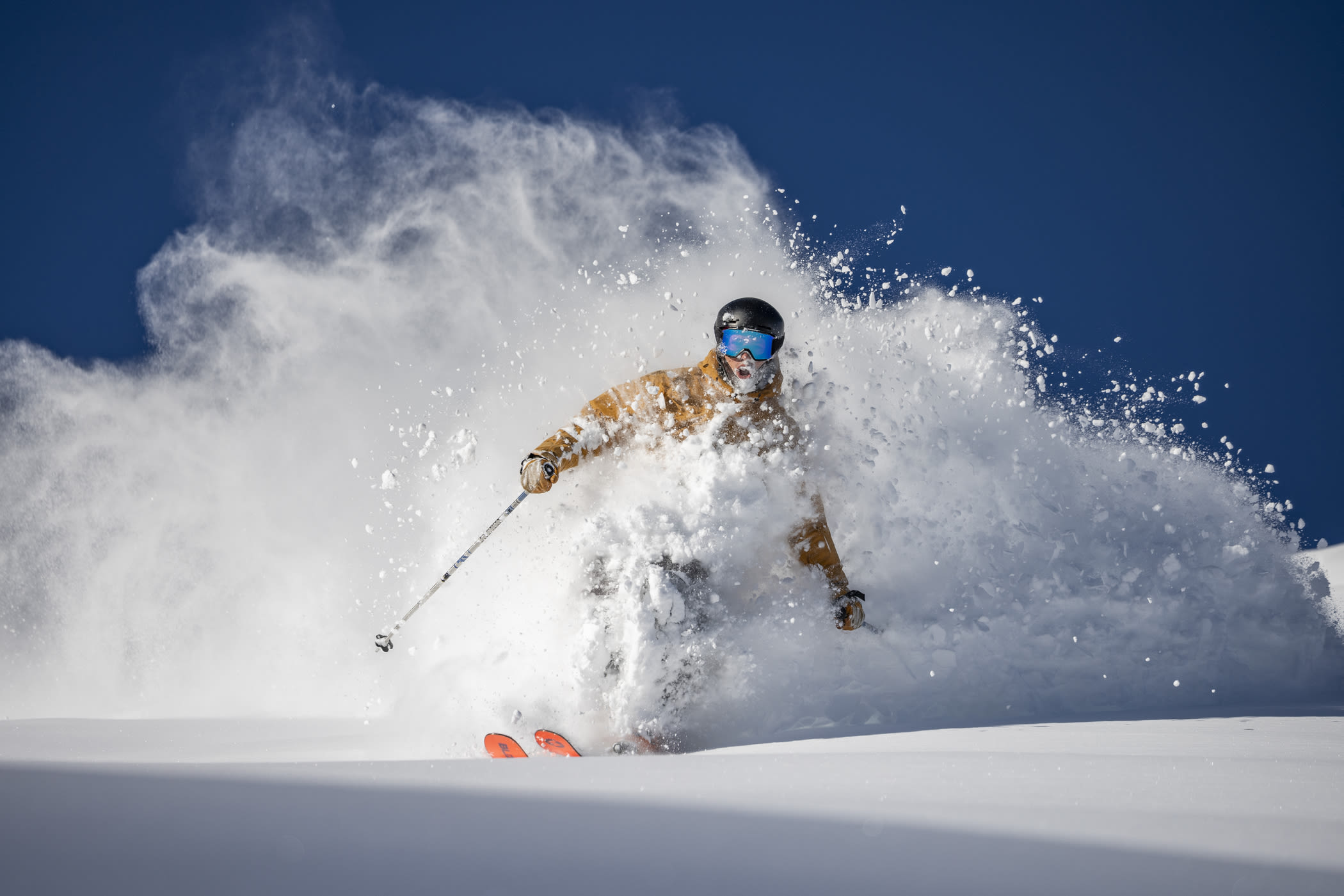 Photo: Rocko Menzyk | Skier: Aaron Rae