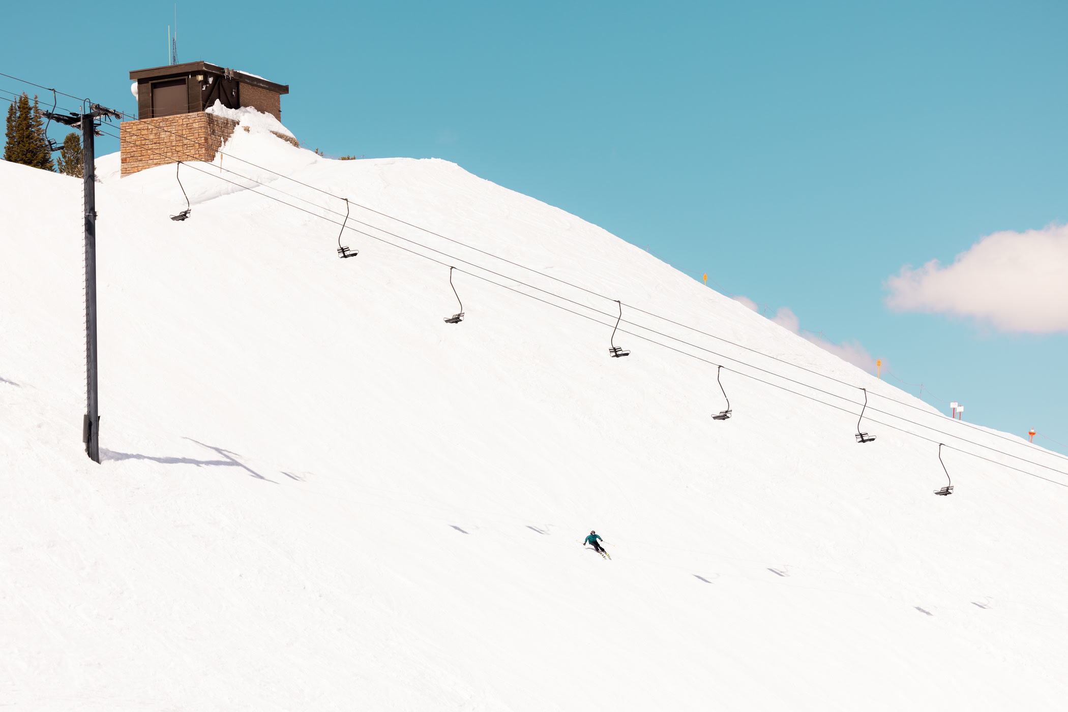 March 20th: Ana Eyssimont enjoys spring turns | Photo: Chloe Jimenez