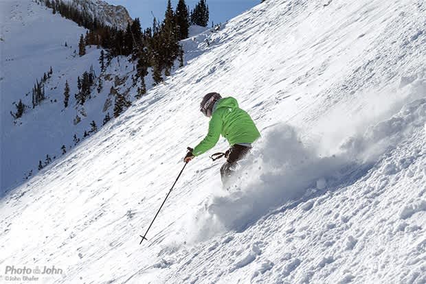 Jim kicks up some snow on the Shoulder