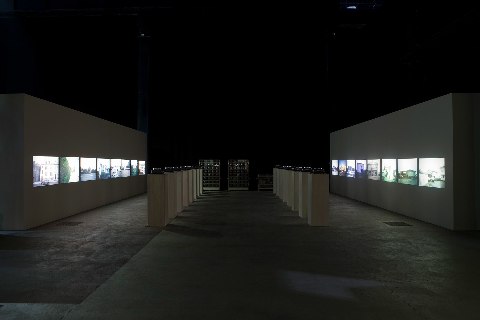 Dieter Roth Björn Roth // Islands // Pirelli HangarBicocca - Alto Piano
