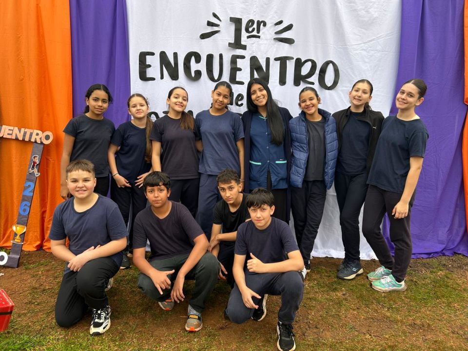 PRIMER ENCUENTRO DE ATLETISMO ESCOLAR