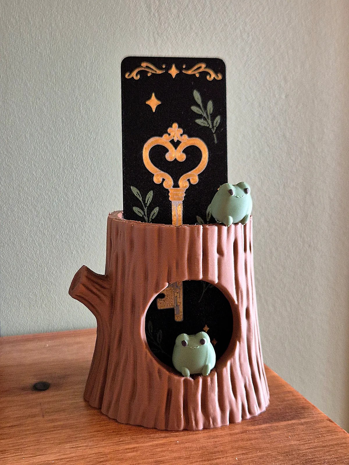 Bookmark Holder Tree Stump, gallery image 4