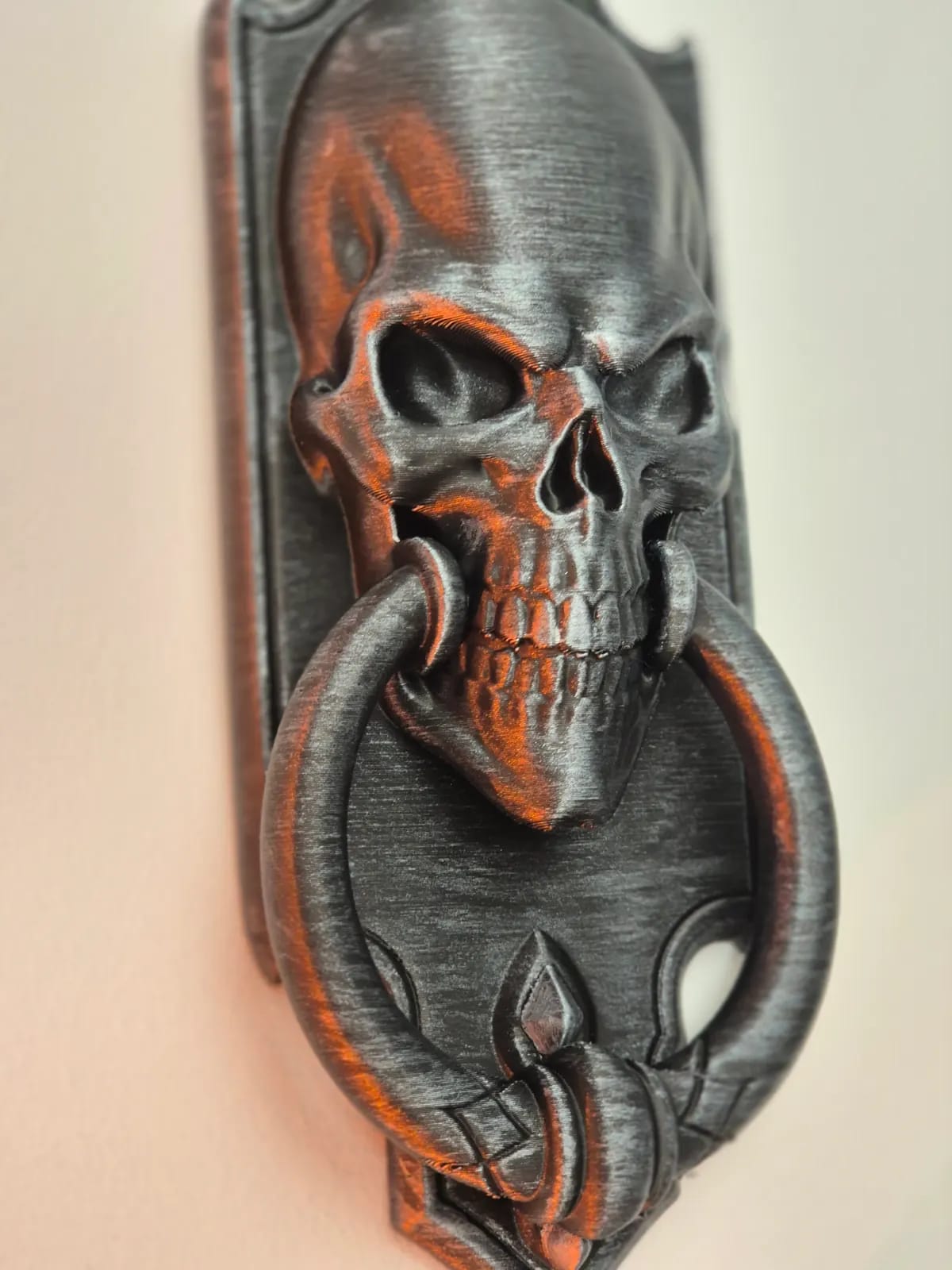 Halloween Decor Skull | Mort Throne of Glass, gallery image 2